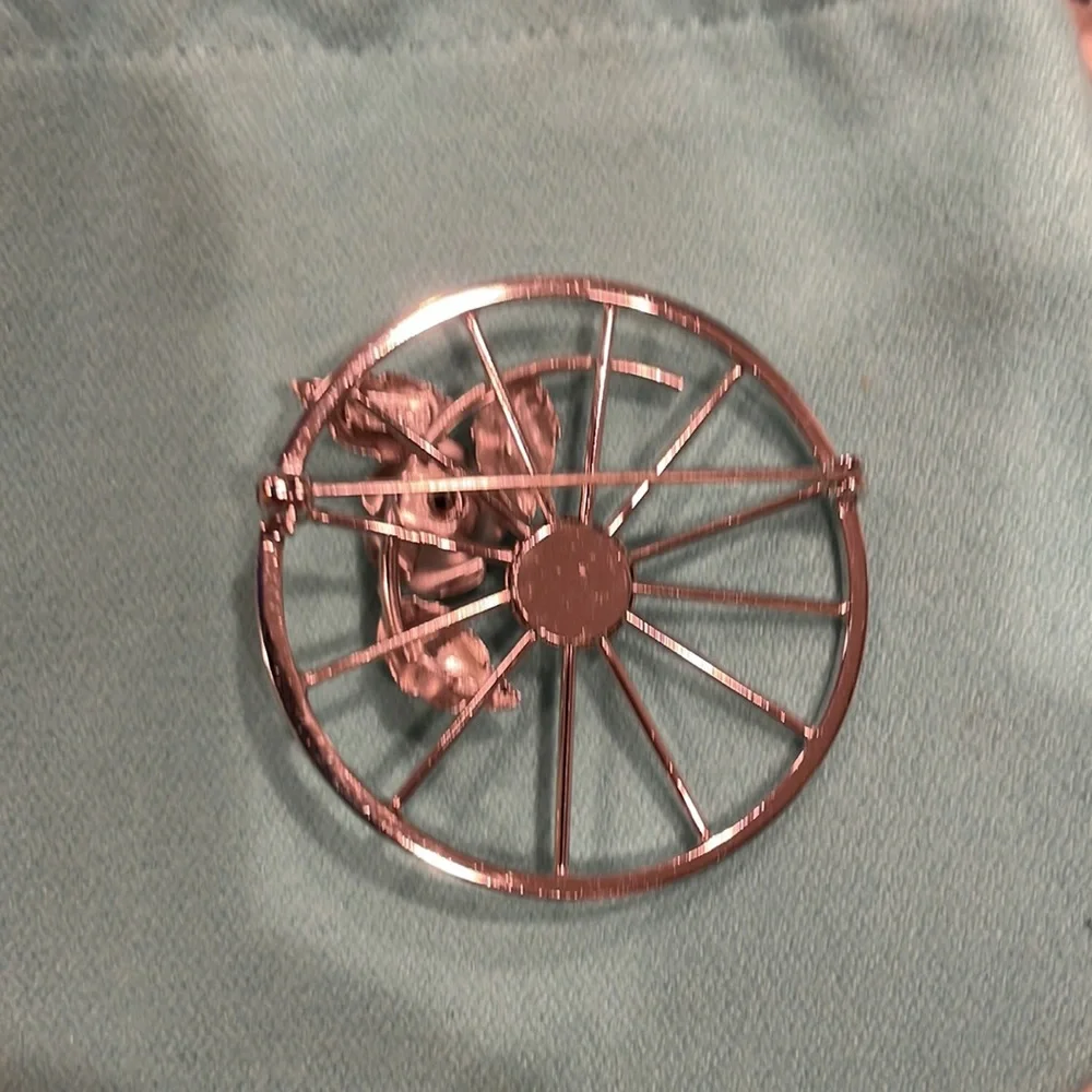 Vintage Bond Boyd brooch - Picture 2 of 2